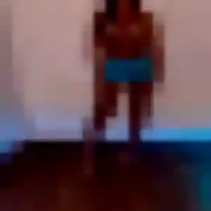 Olivia, 40 ans, disponible à Trévou-Tréguignec pour une rencontre coquine