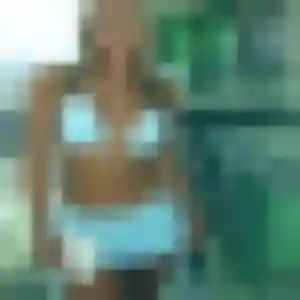 Ketty, femme de 34 ans propose plan cul à Trévron