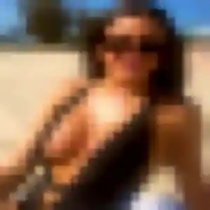 Anne-Charlotte, fille de 23 ans cherche plan cul à Trouillas