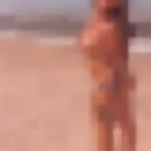 Rejoins Bettina, 44 ans à Trouville-la-Haule gratuitement