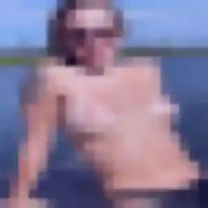 Photo privée de Faustine, 29 ans à Trouville-sur-Mer - plan discret