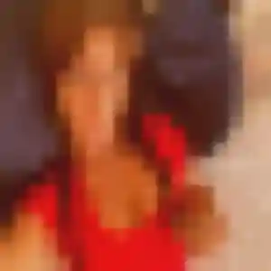 Xena, femme de 22 ans propose plan cul à Uffheim
