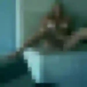 Photo de Erika à Vabre (22 ans) - plan cul sans inscription