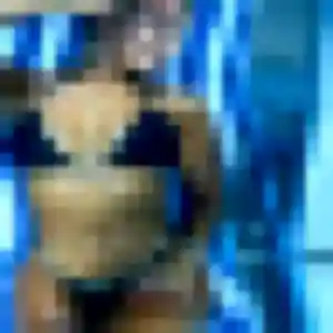 Découvre Lena, 24 ans à Vairé gratuitement