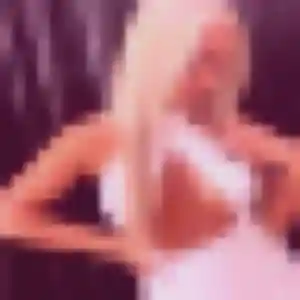 Contacte Hilary, 34 ans à Vaison-la-Romaine en privé