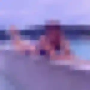 Albertine, 31 ans, connectée à Val-de-Bonnieure pour une rencontre coquine