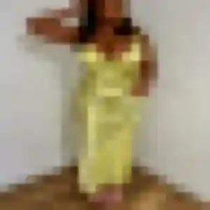 Heloise, 28 ans, disponible à Val-de-Cognac pour une rencontre coquine