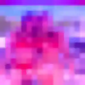 Sandrine, 32 ans, en ligne à Val-de-Reuil pour un plan cul