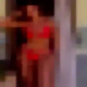 Severine, 37 ans, en ligne à Valfleury pour un plan cul