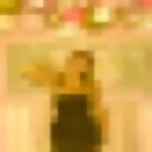 Karima, femme de 35 ans cherche plan cul à Valsonne