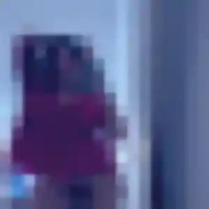 Dounia de Varen, 35 ans - plan cul discret