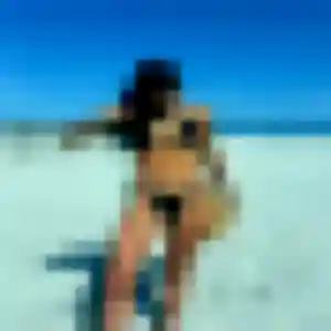 Photo de Alessandra à Varsberg (31 ans) - plan cul gratuit