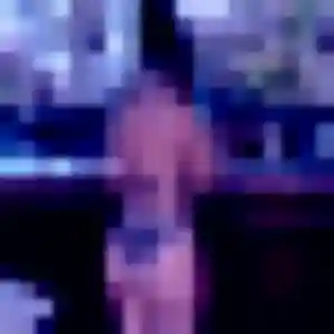 Laetitia, 31 ans, en ligne à Vaux-Andigny pour une rencontre coquine