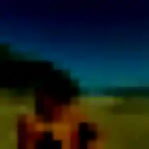 Sexy Domitille, 35 ans à Venon - voir sa photo