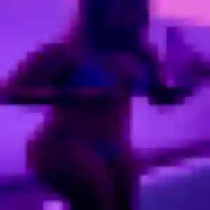 Jennifer (24 ans) à Véretz attend une rencontre ce soir