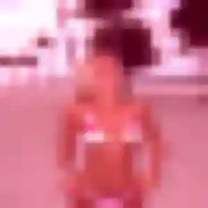 Domitille, 29 ans, dispo pour plan cul à Vézelois