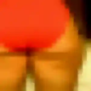 Emeraude, 35 ans, connectée à Vieillevigne pour une rencontre coquine