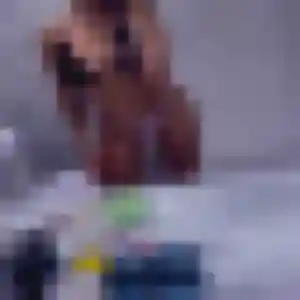 Pascale (22 ans) à Viennay propose une rencontre ce soir