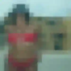 Rejoins Ines, 28 ans à Vignoux-sur-Barangeon en t'inscrivant