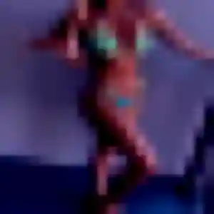Yvette, 24 ans, connectée à Villaines-sous-Malicorne pour une rencontre coquine