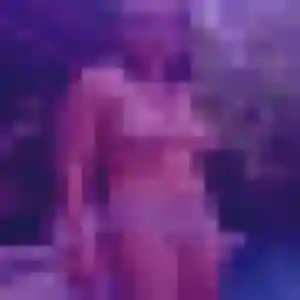 Josiane, 23 ans, disponible à Villard-de-Lans pour un plan cul