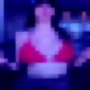 Anne-Charlotte, fille de 37 ans cherche plan cul à Villefranche-de-Lonchat