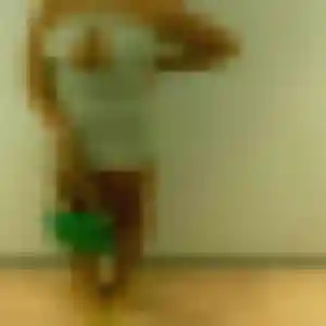 Sarah, 32 ans, disponible à Villefranche-de-Panat pour un plan cul