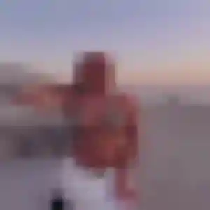 Lina (26 ans) à Villefranche-sur-Mer propose une rencontre maintenant