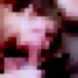 Louise, 22 ans, connectée à Villeperdue pour un plan cul