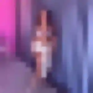 Julie (27 ans) à Villers-Saint-Frambourg-Ognon attend une rencontre maintenant