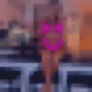 Veronique, 32 ans, cherche un plan cul à Villié-Morgon