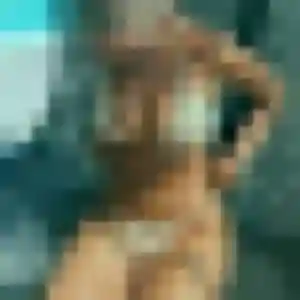 Sylviane, 33 ans, dispo pour plan cul à Villiers-Charlemagne
