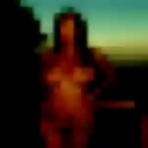 Rencontre Amandine, 35 ans à Vitry-en-Charollais en privé