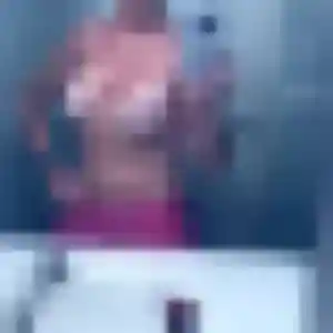 Edith, femme de 29 ans propose plan cul à Vizille