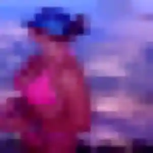 Katia (28 ans) à Vouvray attend une rencontre ce soir