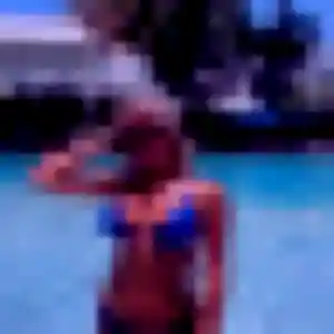 Profil de Helene à Yronde-et-Buron (25 ans) - plan cul gratuit